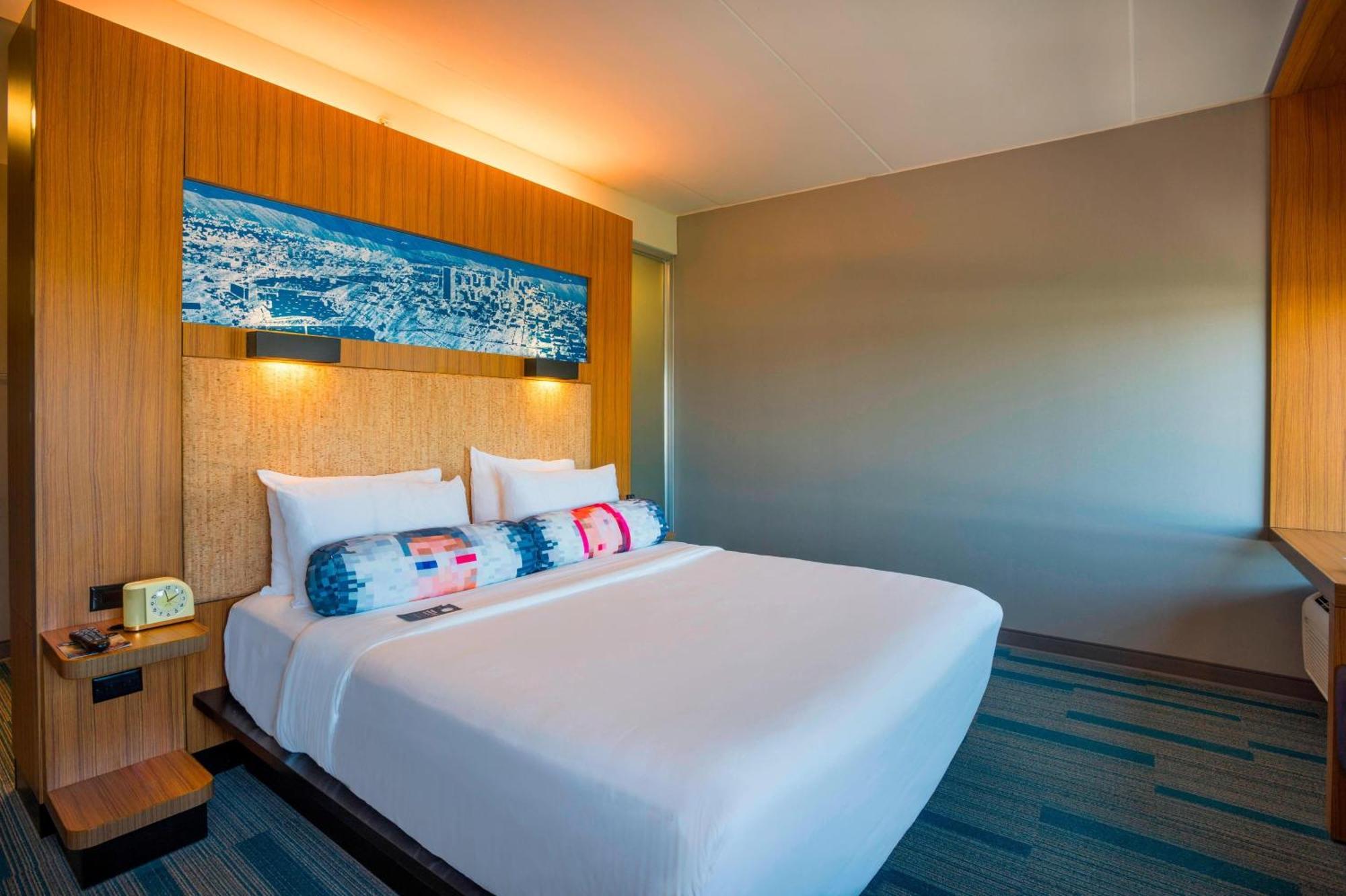 Aloft Portland Airport Hotel At Cascade Station Экстерьер фото