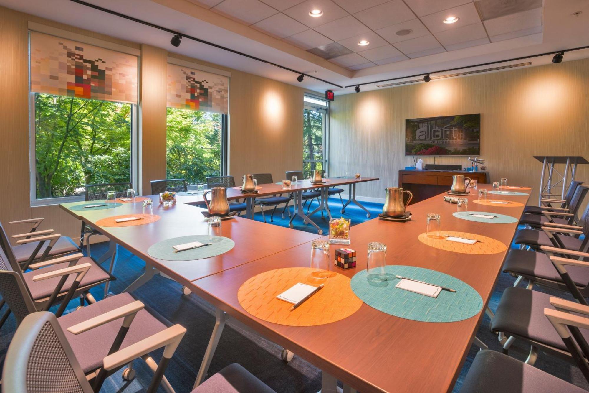 Aloft Portland Airport Hotel At Cascade Station Экстерьер фото